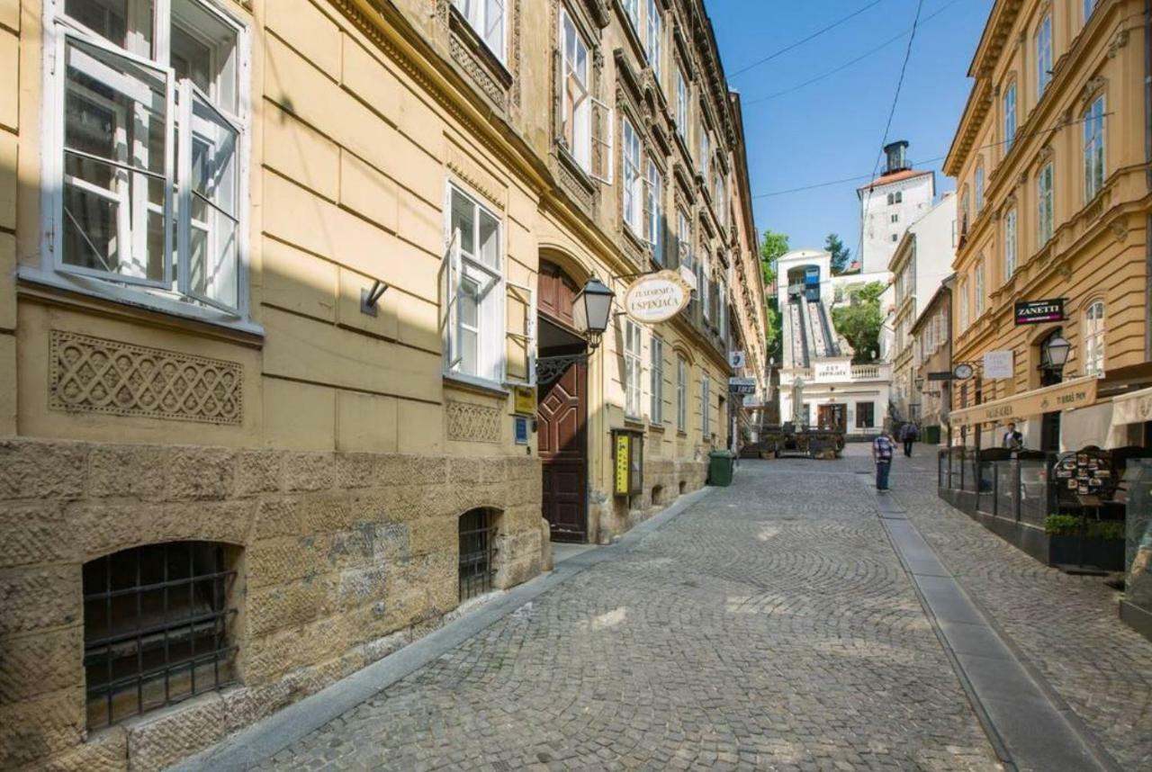 Bastinica Superior Apartment, Old Town In City Center Záhřeb Exteriér fotografie